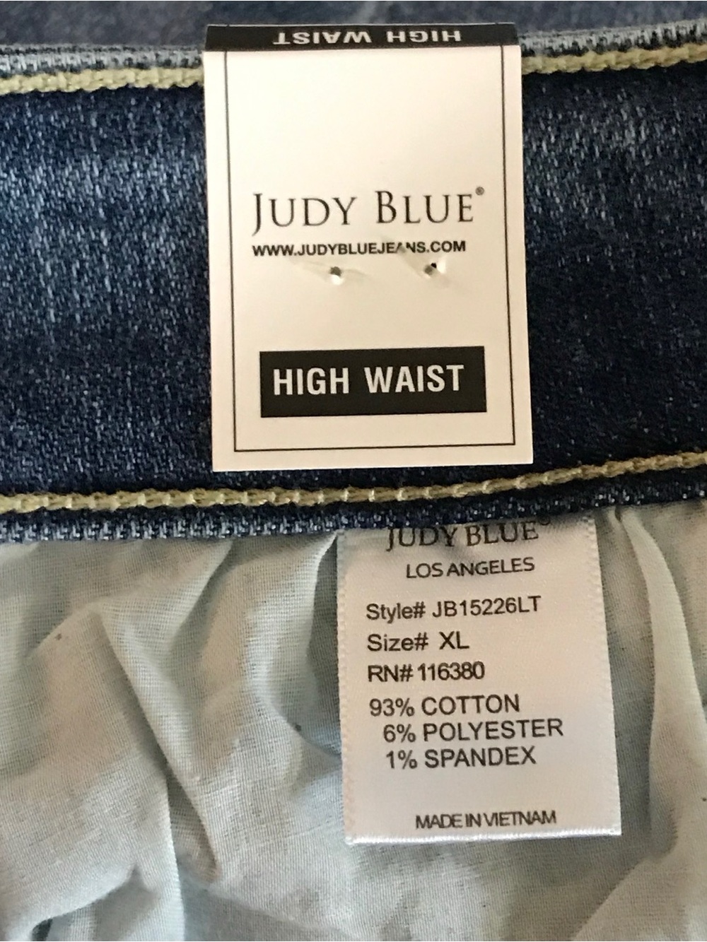 BNWT Judy Blue High Waisted Denim Shorts - Picture 7 of 8
